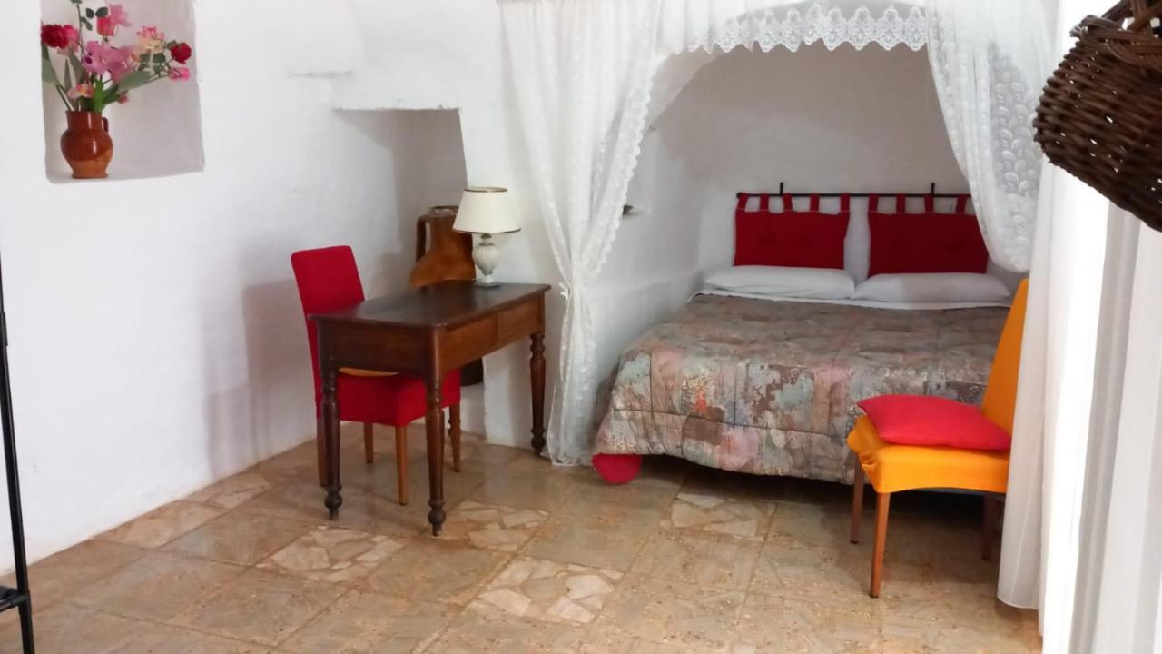 チェーリエ・メッサーピカ Trullo Antelmiヴィラ エクステリア 写真